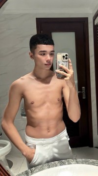 Tài